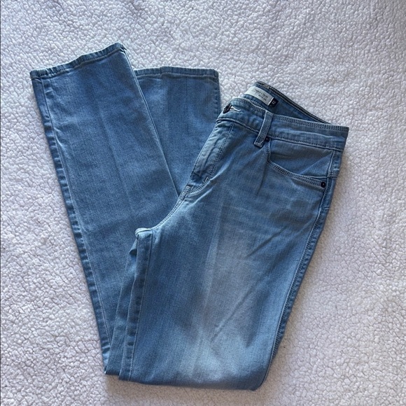 Levi's Blue Straight Leg Jeans Classic Comfort - Picture 14 of 14